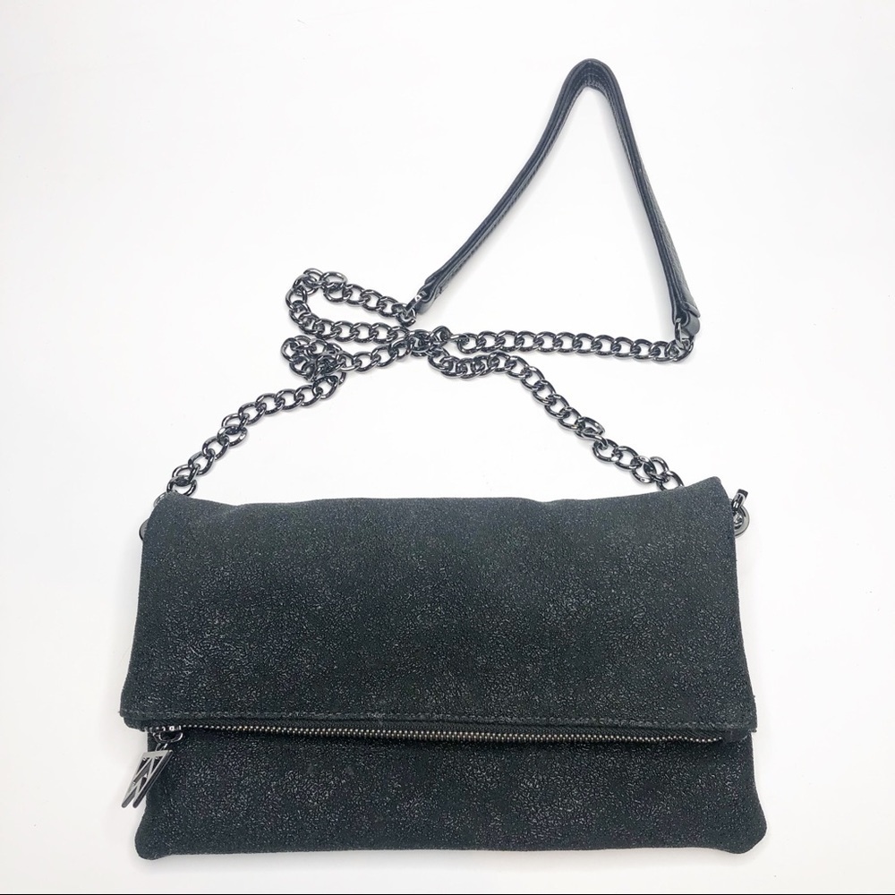 Kelly Wynne | Flirty Flip Over Crossbody